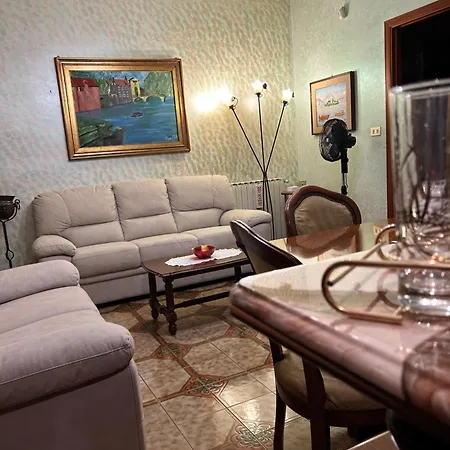 Apartment Casa Etna Sea Immersa Nel Verde A 5 Min A Piedi Dal Mare Tra Etna & Taormina Riposto