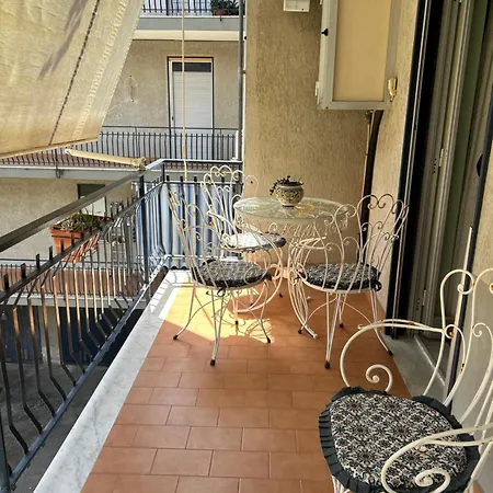 Casa Etna Sea Immersa Nel Verde A 5 Min A Piedi Dal Mare Tra Etna & Taormina Apartment